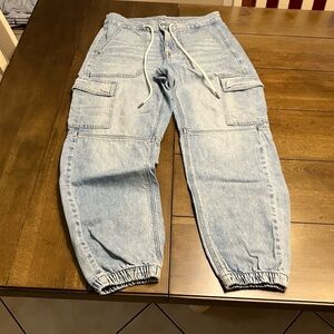 American Eagle Outfitters Light Blue Women's Cargo Jeans
